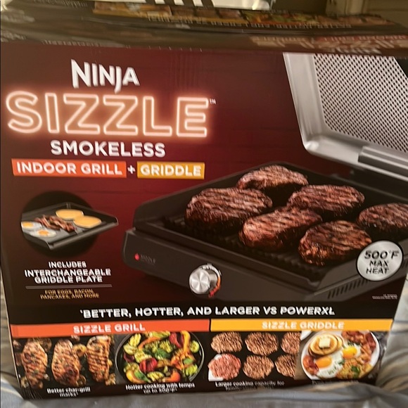Ninja Sizzle Grill and Griddle - Picture 5 of 6